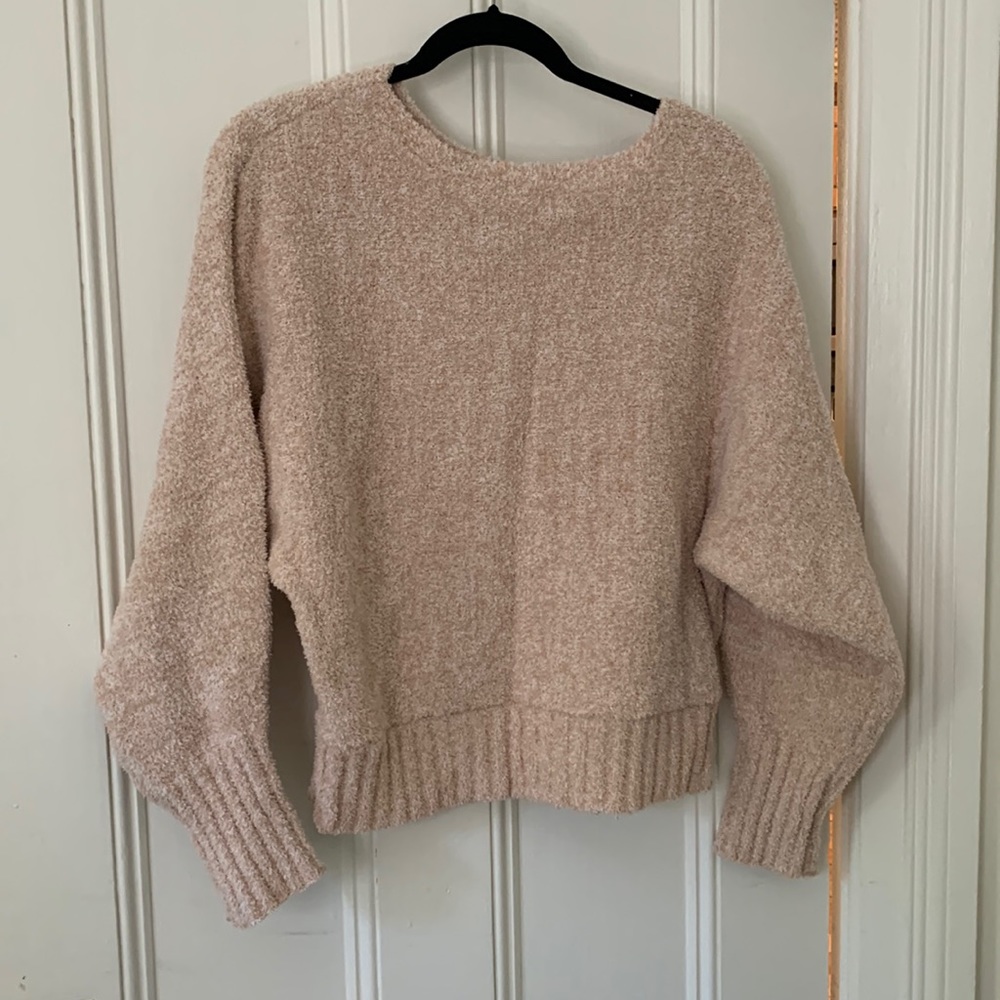 Medium cream-colored sweater